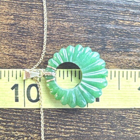 VTG Sterling Silver 925 Jade Circle Pendant Necklace  Cable Chain 18" Adjustable - Picture 11 of 14